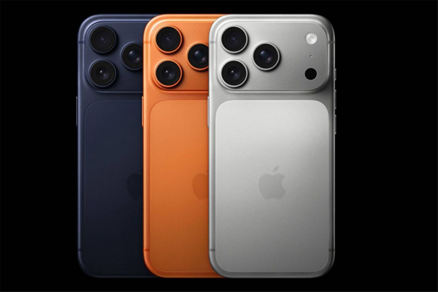 iPhone 17 Pro Max Box